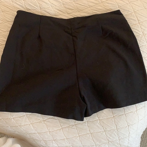 Black Skort from Zara - Picture 2 of 2